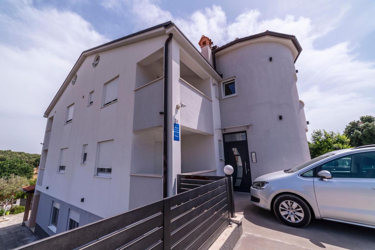 Apartments Adriana Pula Luaran gambar