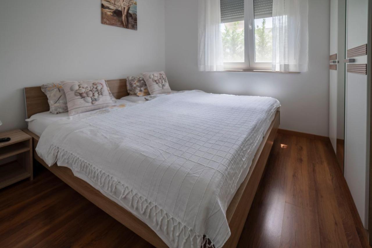 Apartments Adriana Pula Luaran gambar